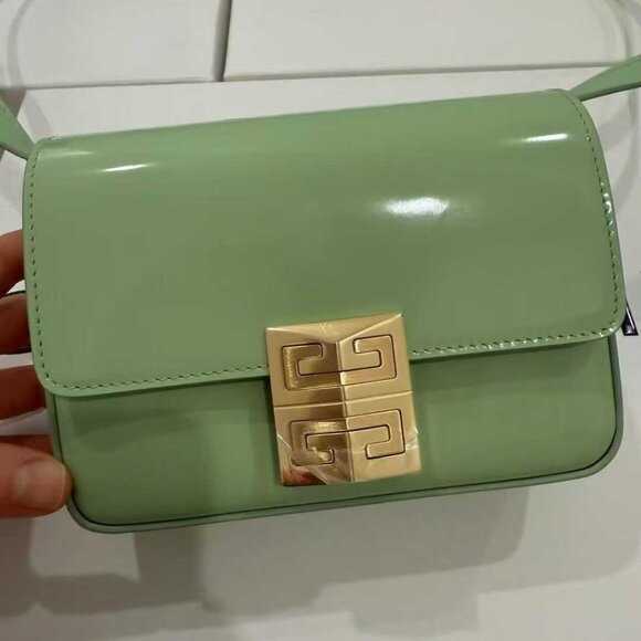 NWT Authentic Givenchy Pistachio Patent Leather 4G Mini Crossbody Bag - Picture 2 of 8